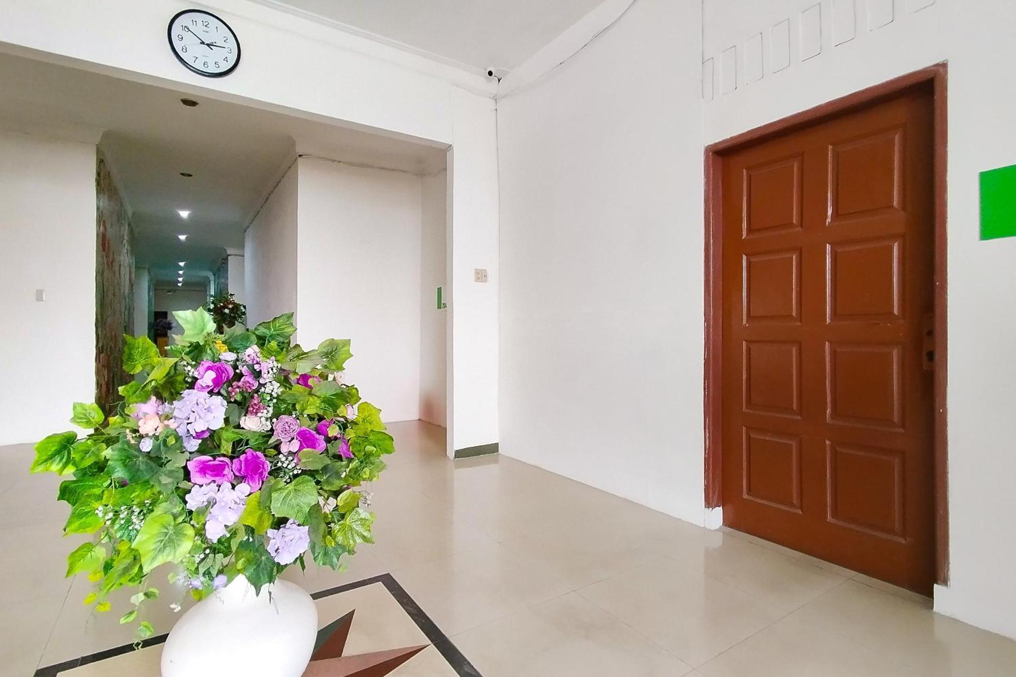 Reddoorz Near Focal Point Medan Hotel Sunggal Buitenkant foto